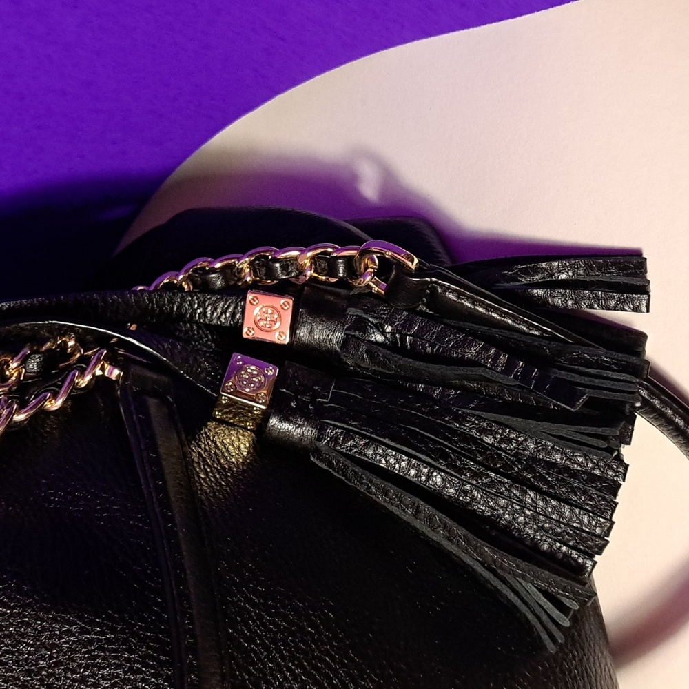 Tory Burch Thea Slouchy Chain Tote Beautiful🖤 - Picture 3 of 13